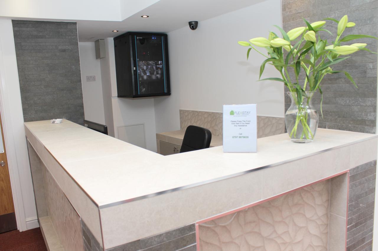 Flexistay Leicester Gable Aparthotel Bagian luar foto